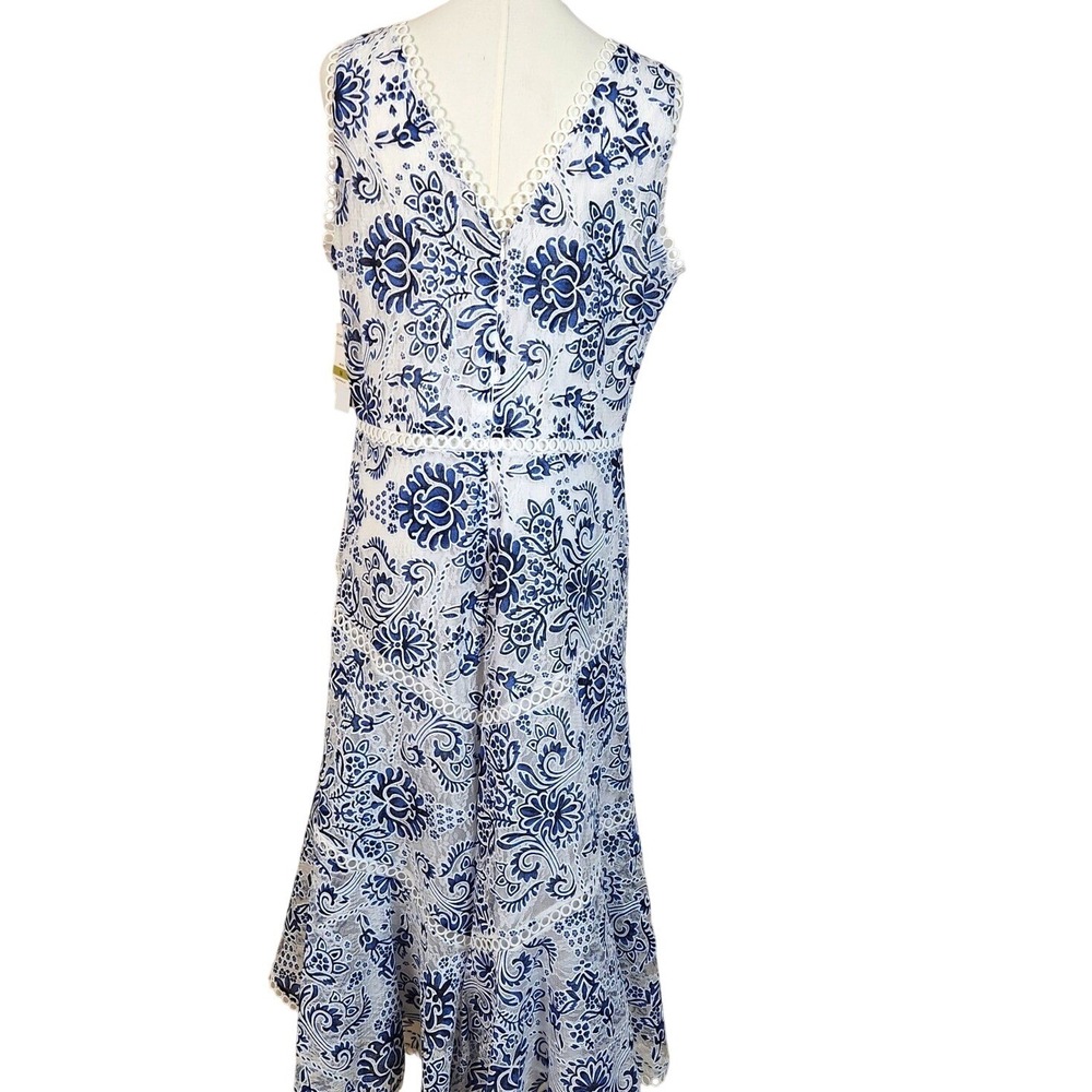 Taylor Blue White Floral Lace V-Neck Midi Dress Sleeveless Size 14 1430M Cottage - Picture 3 of 11